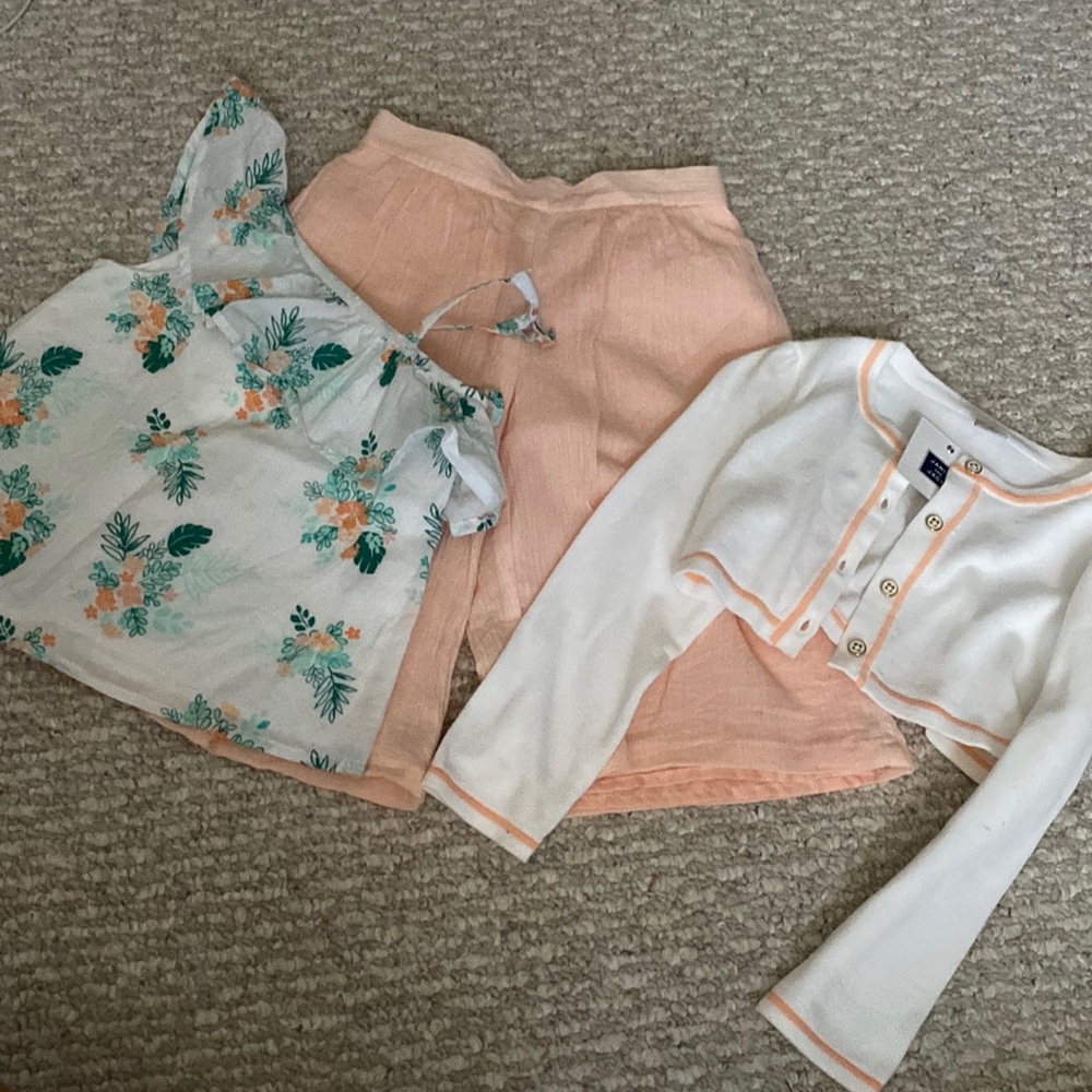 Worn once for pictures adorable Janie and Jack outfit